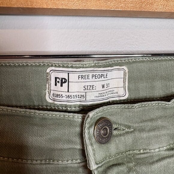 Free People Army Green distressed skinny jeans - Picture 3 of 5